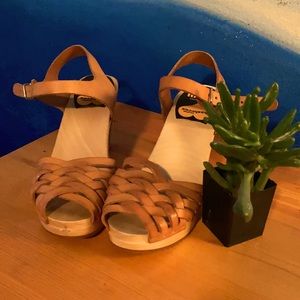 Swedish Hasbeens Wooden Clog Sandals NWOT!